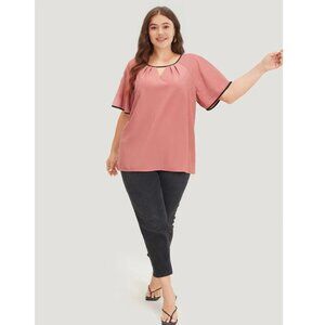 BloomChic Contrast Trim Detail Ruffle Sleeve Keyhole Blouse Size 12 NWT